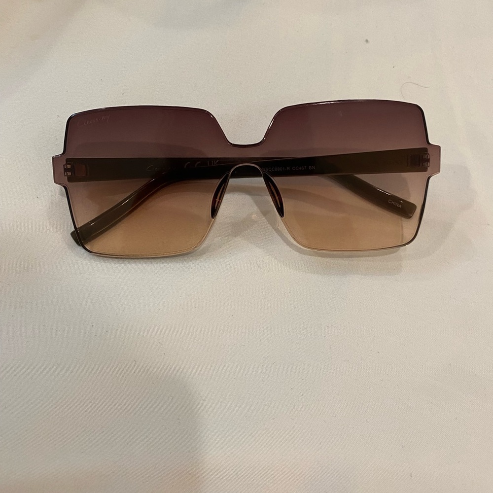 Circus. NY by Sam Edelman Sunglasses